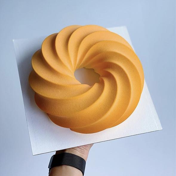 Silicone Spiral Cake Mold